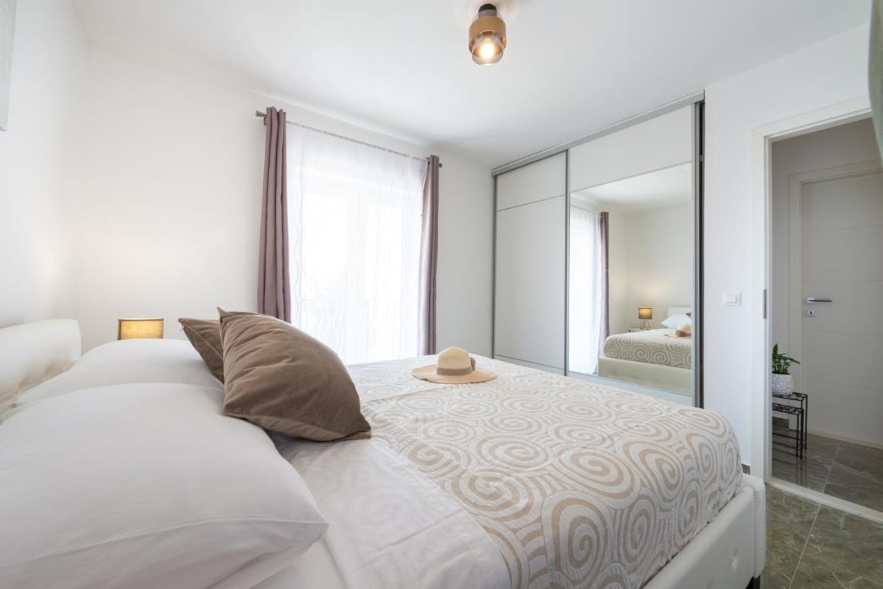 Apartman Golden Seaview Mlini
